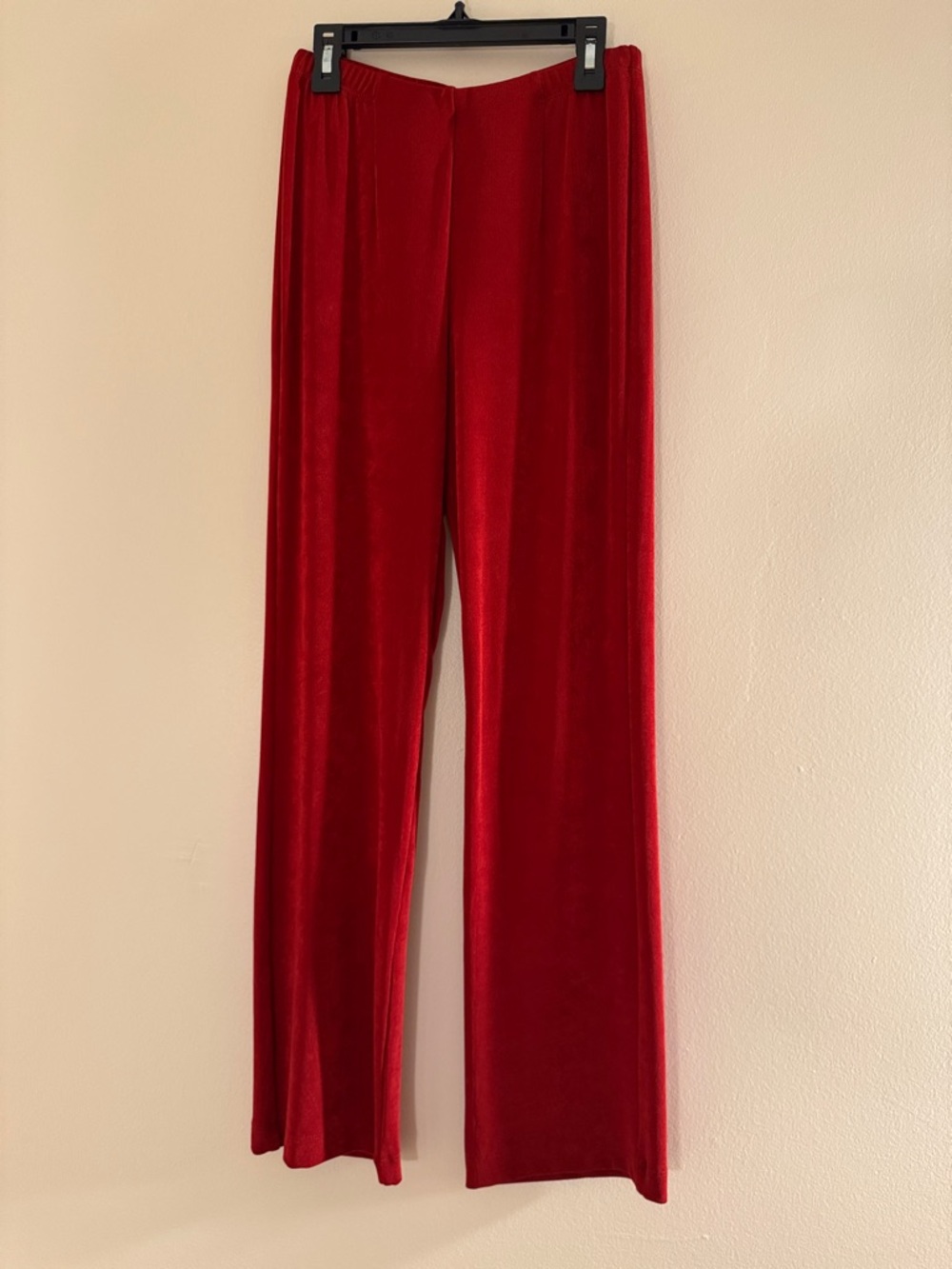 CHICO’S Travelers No Tummy Pant Red Allure